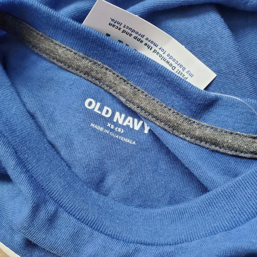 NEW Boys Soft Old Navy Short Sleeve‎ Shirt Blue Kind Size XS / 5